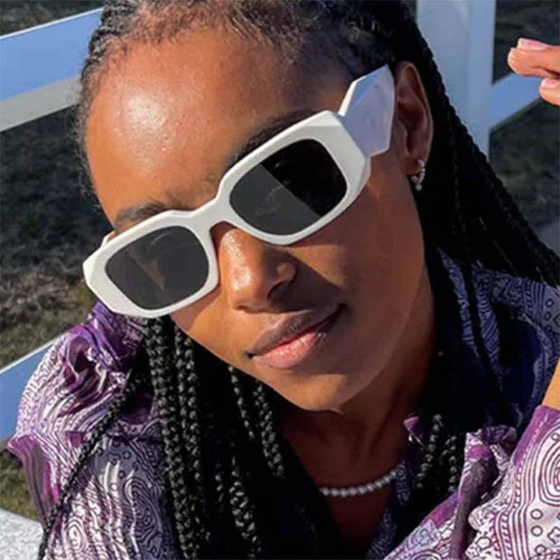 Vintage Vibes Sunglasses - UV400 Protection