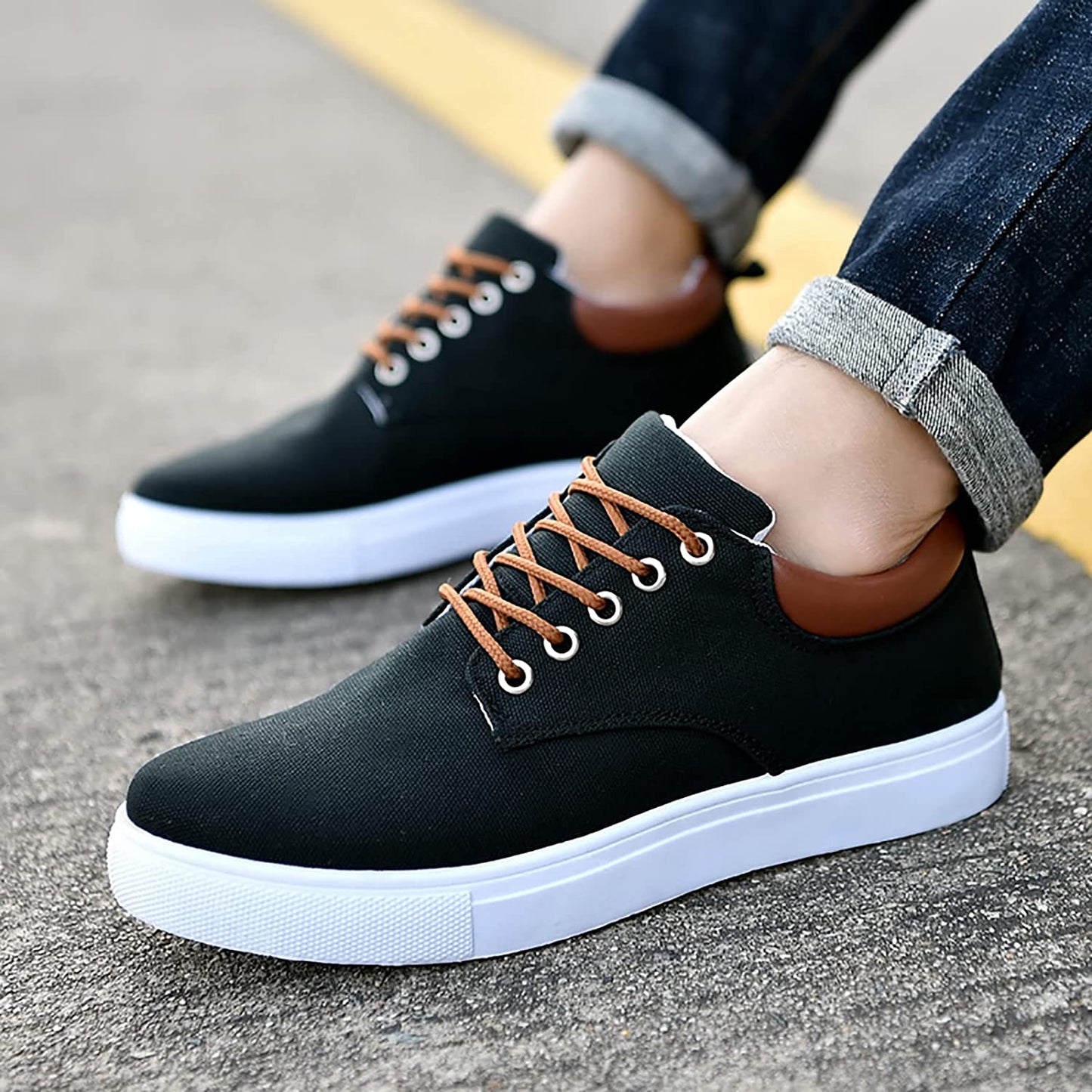 Magnus - Blokes' Trainers with a Crisp White Sole