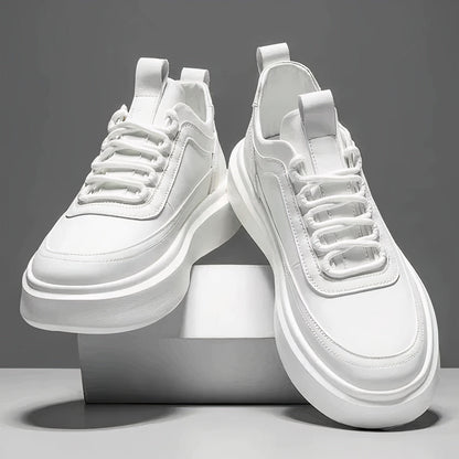 Carlo - Blokes' Spring Trainers for the Great Outdoors